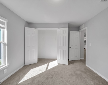 2617 53rd Street W - Photo Thumbnail 10