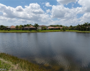 10960 Cherry Laurel Drive - Photo Thumbnail 5