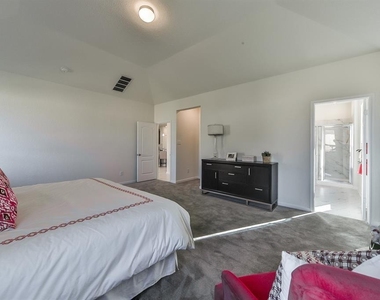 25206 Farmdale Lane - Photo Thumbnail 18