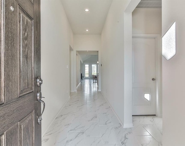 25206 Farmdale Lane - Photo Thumbnail 5