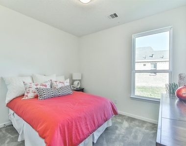 25206 Farmdale Lane - Photo Thumbnail 23