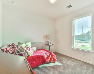 25206 Farmdale Lane - Photo Thumbnail 21
