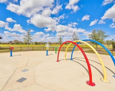25206 Farmdale Lane - Photo Thumbnail 32