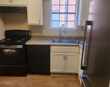 12500 Sandpiper Drive - Photo Thumbnail 2