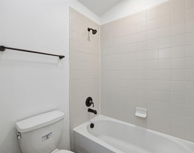 135 Deerfield Meadow Drive - Photo Thumbnail 31