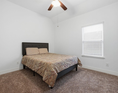 135 Deerfield Meadow Drive - Photo Thumbnail 29