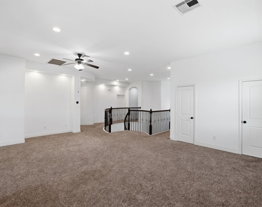 135 Deerfield Meadow Drive - Photo Thumbnail 25