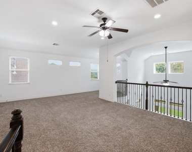 135 Deerfield Meadow Drive - Photo Thumbnail 26