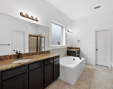 135 Deerfield Meadow Drive - Photo Thumbnail 21