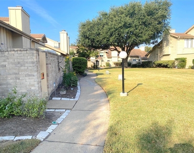 3166 Windchase Boulevard - Photo Thumbnail 20