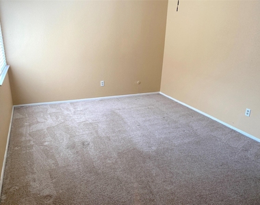 3166 Windchase Boulevard - Photo Thumbnail 11