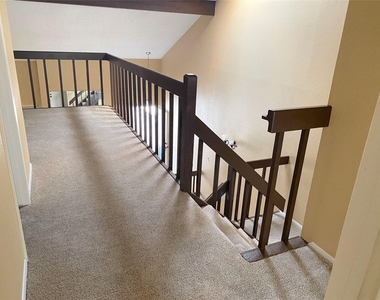 3166 Windchase Boulevard - Photo Thumbnail 13