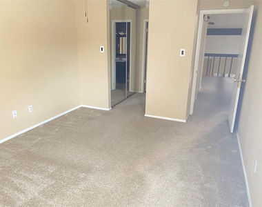 3166 Windchase Boulevard - Photo Thumbnail 14