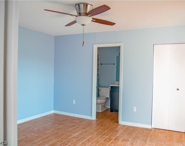 148 Lake Point Ln - Photo Thumbnail 15