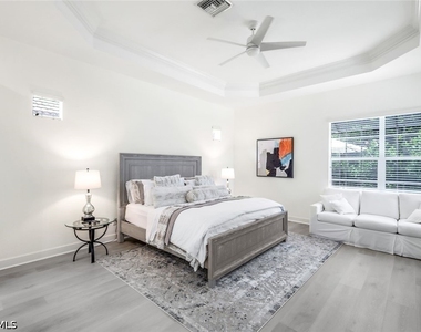 16188 Parque Ln - Photo Thumbnail 15