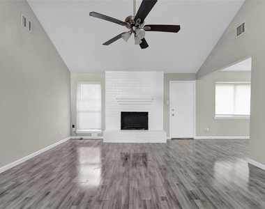 2055 Little Cedar Drive - Photo Thumbnail 13