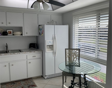 265 Palm Drive - Photo Thumbnail 4