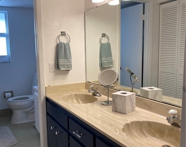 265 Palm Drive - Photo Thumbnail 6