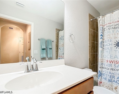 9715 Acqua Court - Photo Thumbnail 38
