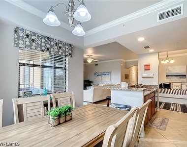 9715 Acqua Court - Photo Thumbnail 20