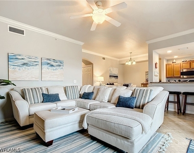 9715 Acqua Court - Photo Thumbnail 25