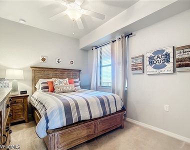 9715 Acqua Court - Photo Thumbnail 37