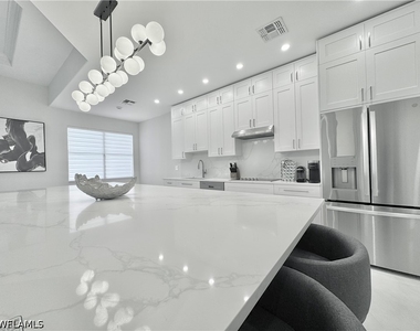 12667 Biscayne Court - Photo Thumbnail 22