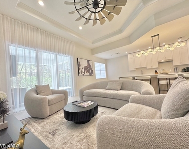 12667 Biscayne Court - Photo Thumbnail 24