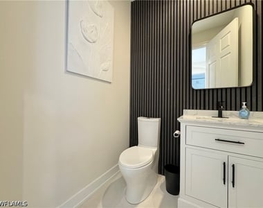 12667 Biscayne Court - Photo Thumbnail 26