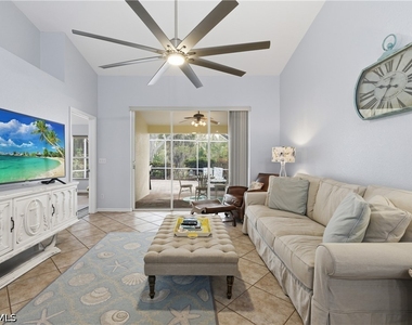 5778 Greenwood Circle - Photo Thumbnail 16