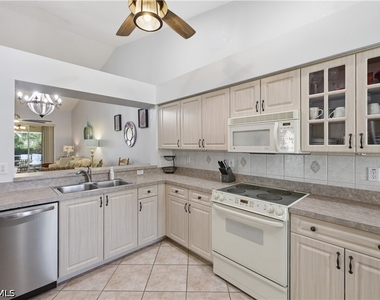 5778 Greenwood Circle - Photo Thumbnail 10