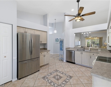 5778 Greenwood Circle - Photo Thumbnail 11
