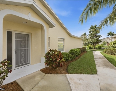 5778 Greenwood Circle - Photo Thumbnail 2