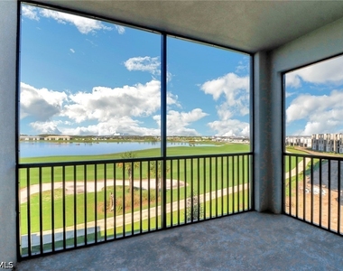 5749 Double Eagle Cir - Photo Thumbnail 13