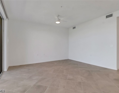 5749 Double Eagle Cir - Photo Thumbnail 7