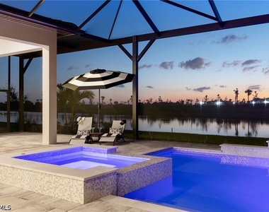 15429 Turin Drive - Photo Thumbnail 5