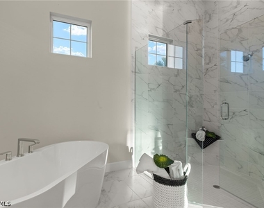 15429 Turin Drive - Photo Thumbnail 22