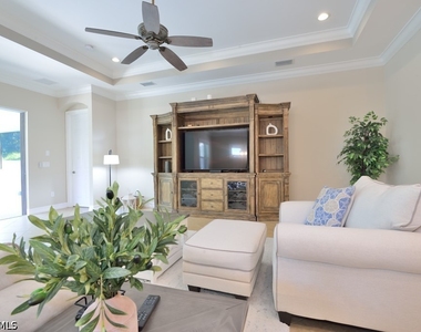 3951 Otter Bend Circle - Photo Thumbnail 8