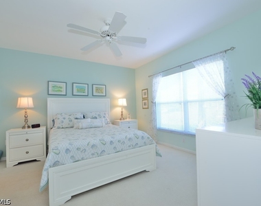 4960 Deerfield Way - Photo Thumbnail 10