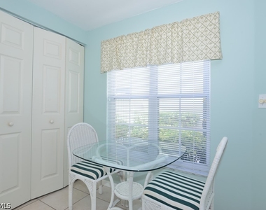 4960 Deerfield Way - Photo Thumbnail 9