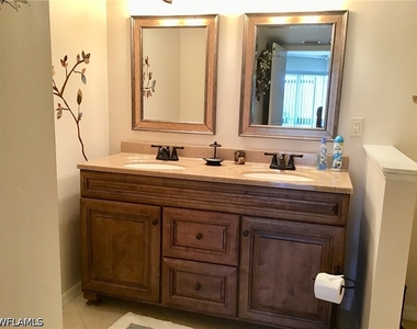 440 Fox Haven Drive - Photo Thumbnail 14