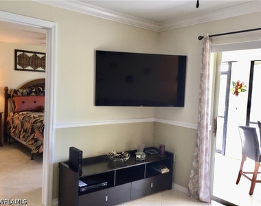 440 Fox Haven Drive - Photo Thumbnail 7