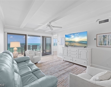 3443 Gulf Shore Boulevard N - Photo Thumbnail 1