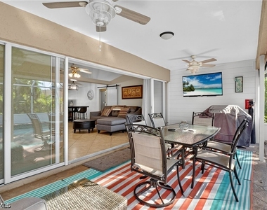 5060 Coldstream Lane - Photo Thumbnail 8