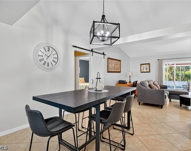 5060 Coldstream Lane - Photo Thumbnail 17