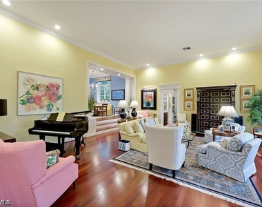 27710 Marina Isle Court - Photo Thumbnail 13