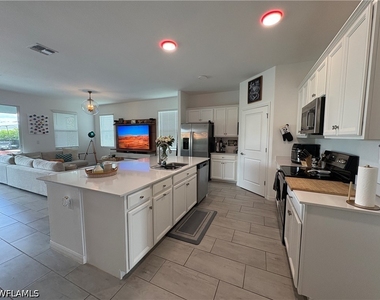 2458 Orchard Street - Photo Thumbnail 11