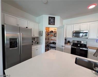 2458 Orchard Street - Photo Thumbnail 13