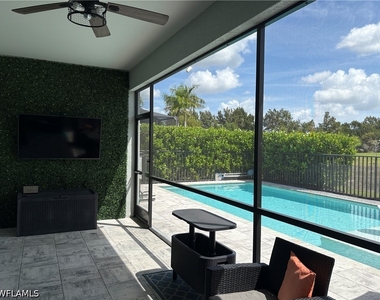 2458 Orchard Street - Photo Thumbnail 40