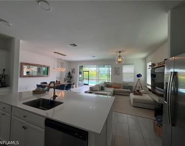 2458 Orchard Street - Photo Thumbnail 17